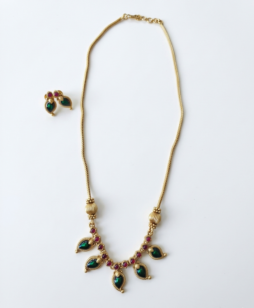 Simple Manga Maala with Stud Earrings