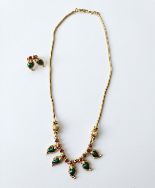 Simple Manga Maala with Stud Earrings