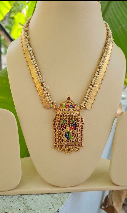 Radhe Krishna Kaashumala with Jhumka