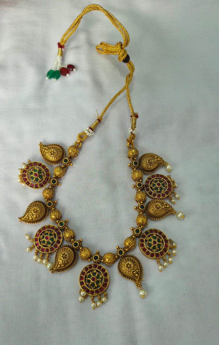Manga Chakra Temple Necklace with Earrings