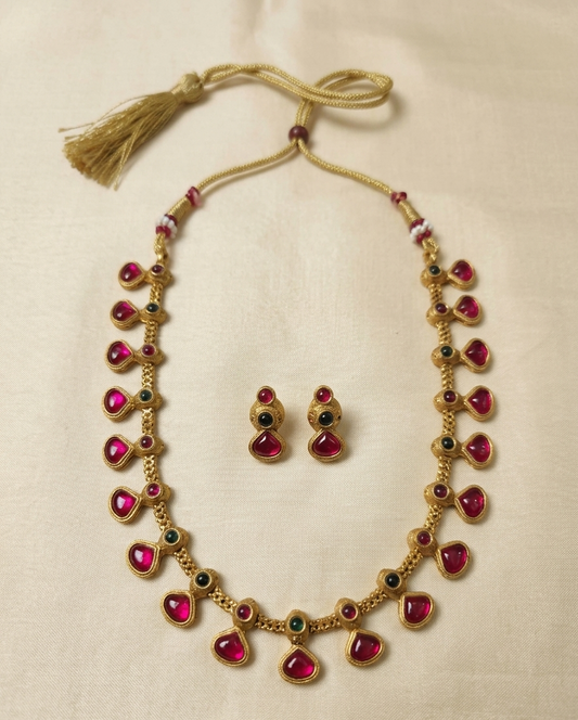 Drop Necklace with Earrings
