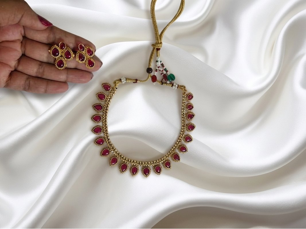 Teardrop Necklace with Earrings